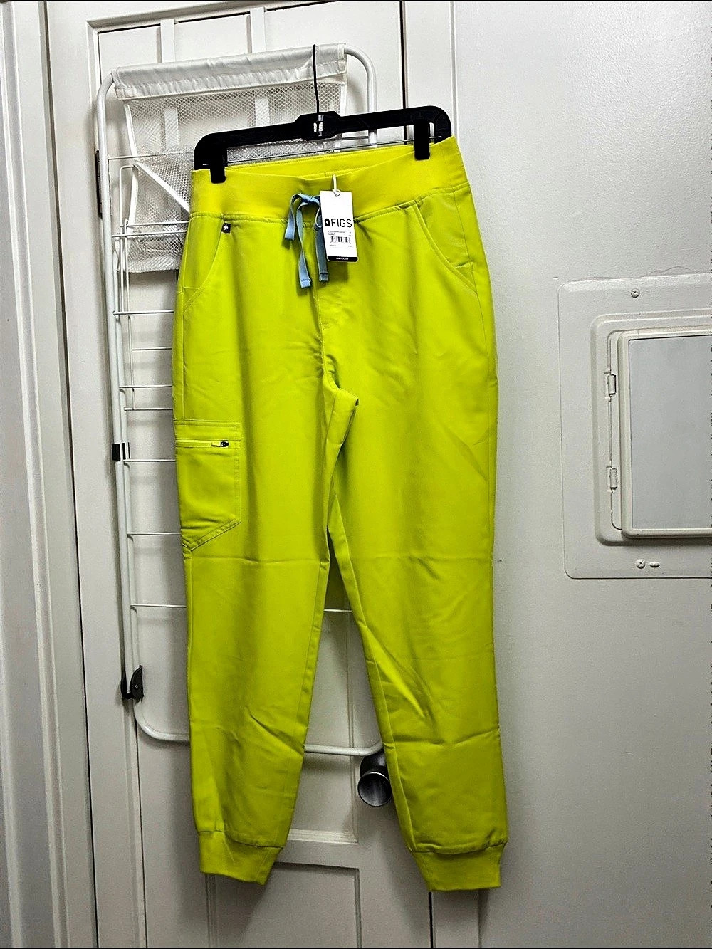 FIGS HW Zamora jogger Med NWT citrine